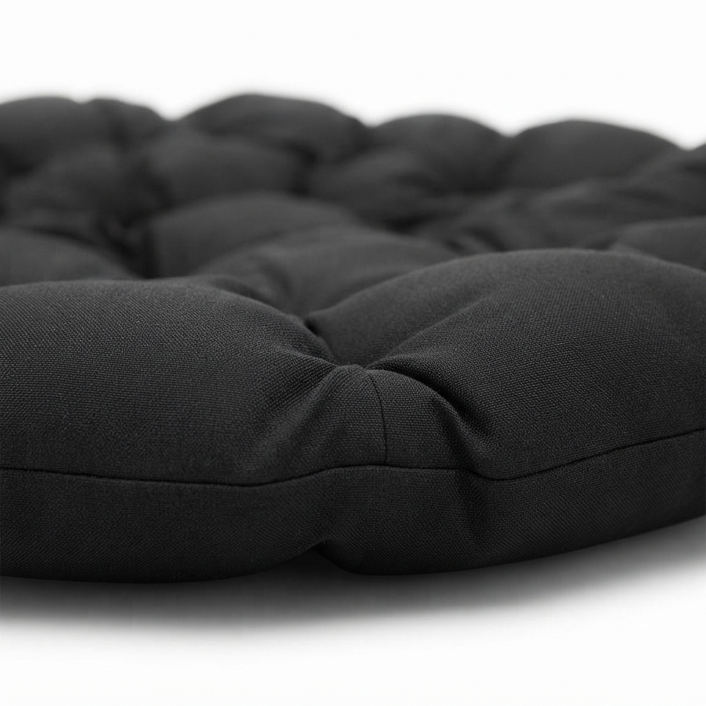 Kakadu Cushion Black — detail close-up