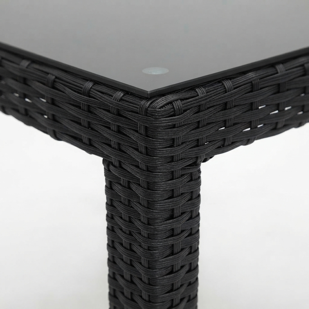 Amani 160cm Dining Table - Black — detail close-up