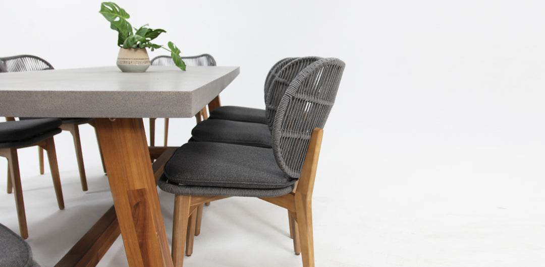 Charlotte Morgan 9pc Dining Setting