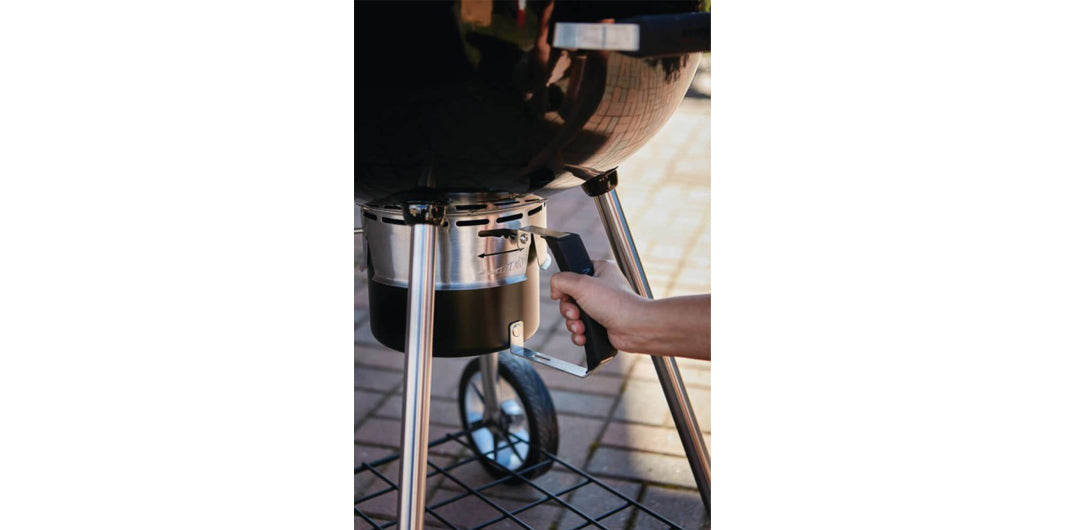 Napoleon Pro Charcoal Leg BBQ