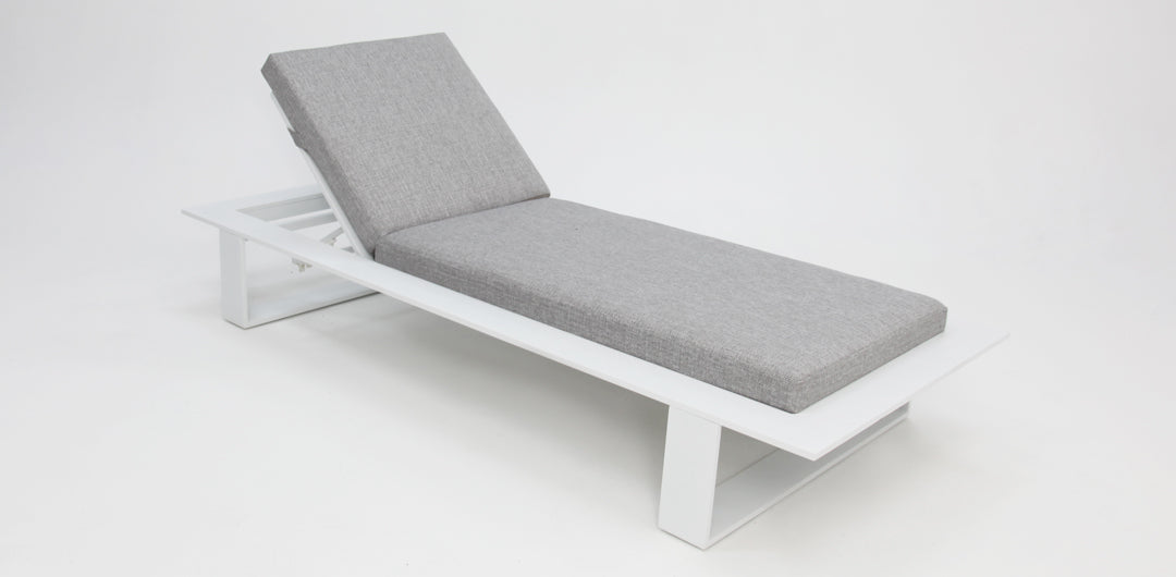 Hayman Sunlounge - White