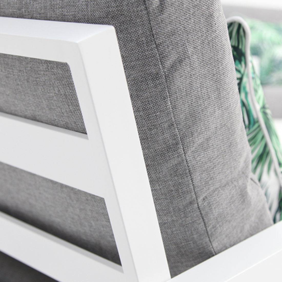 Consuela 4pc Lounge Setting - White