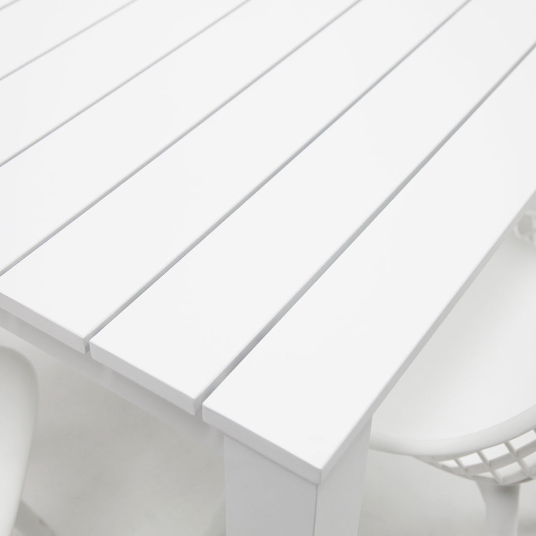 Dallas Persia 9pc Dining Setting- White