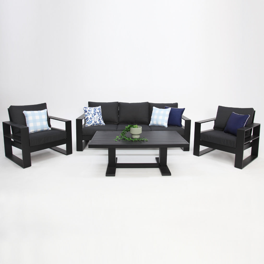 Hayman Holste 311 Lounge Setting - Black