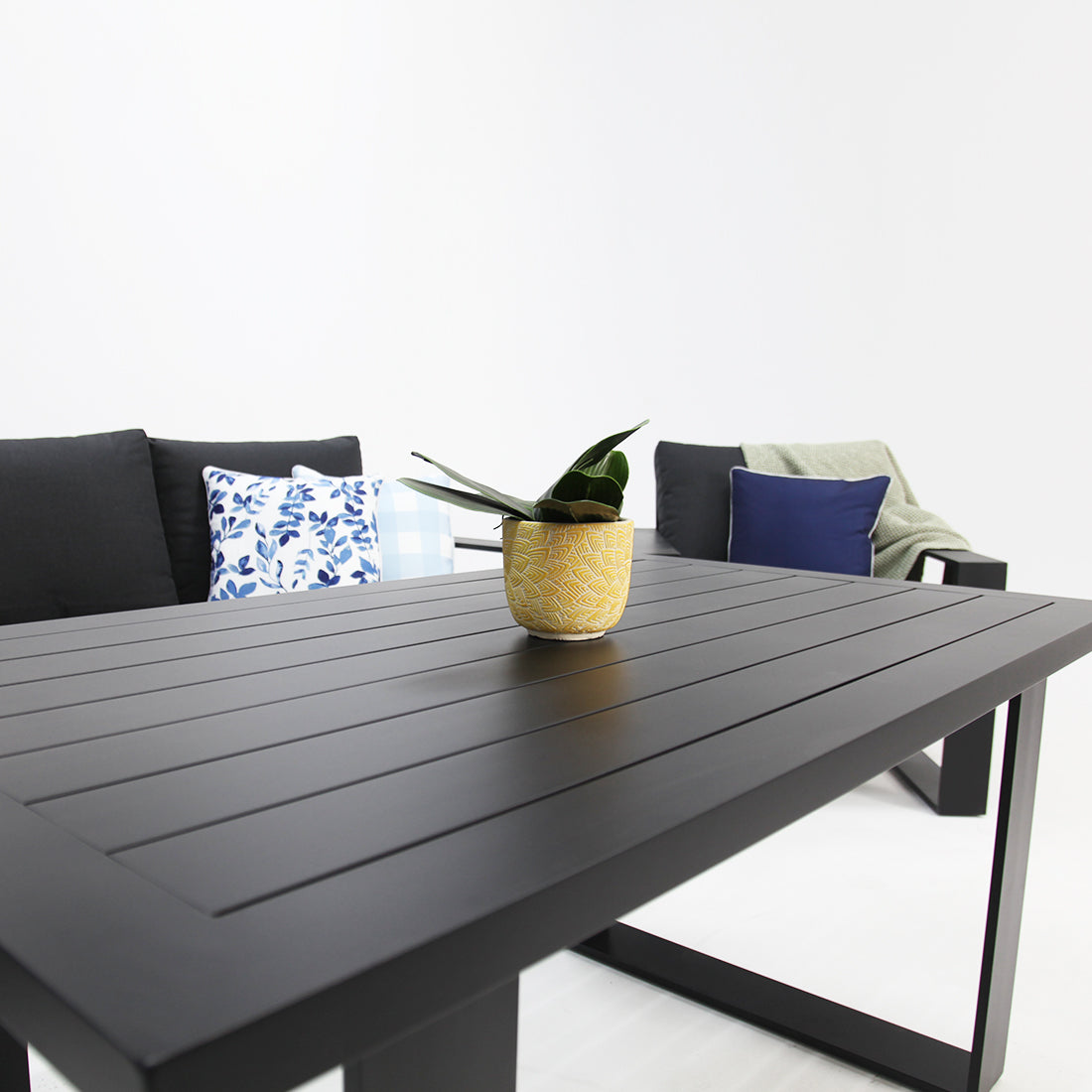 Hayman 311LD Lounge Setting - Black
