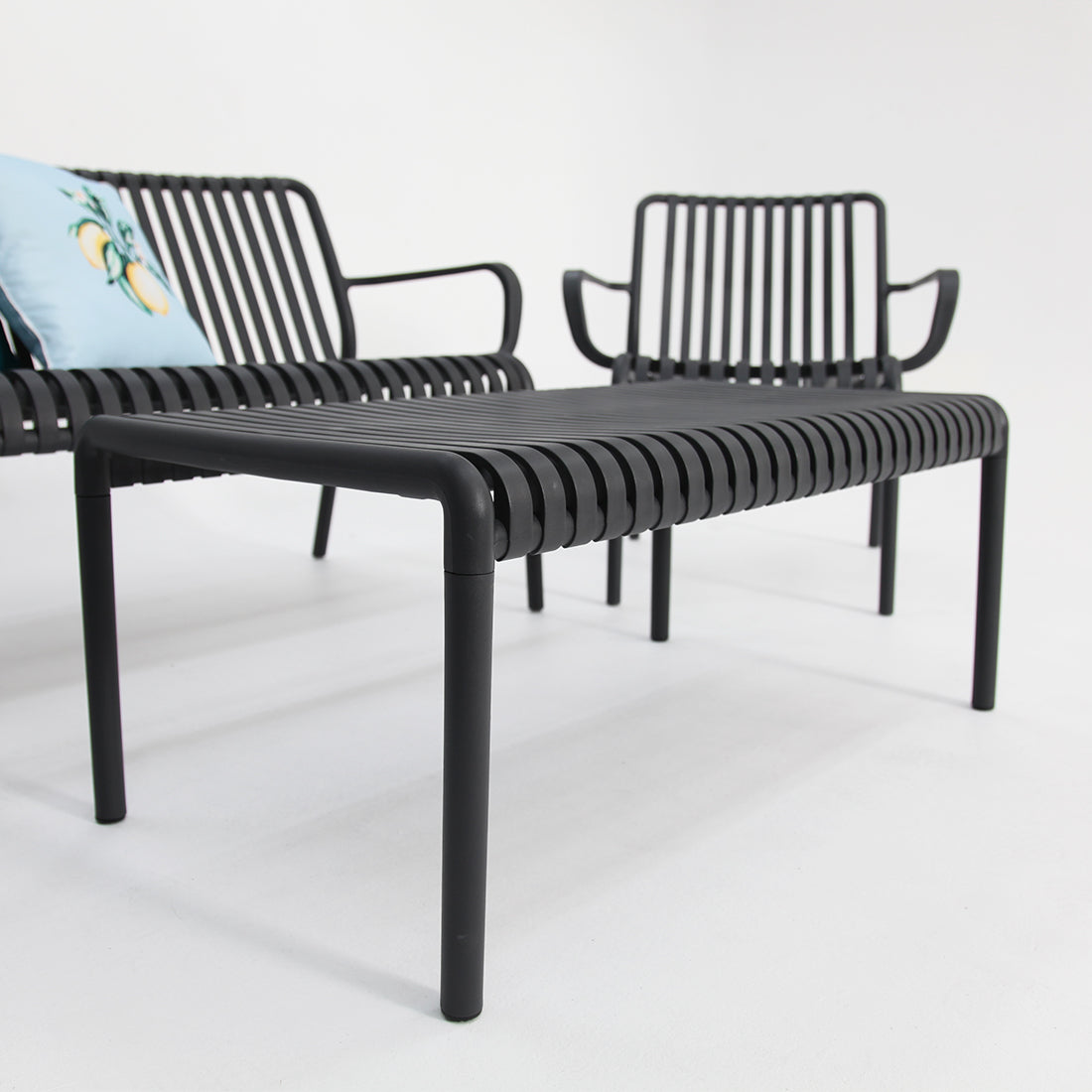 Voyage 4pc Balcony Setting - Gunmetal