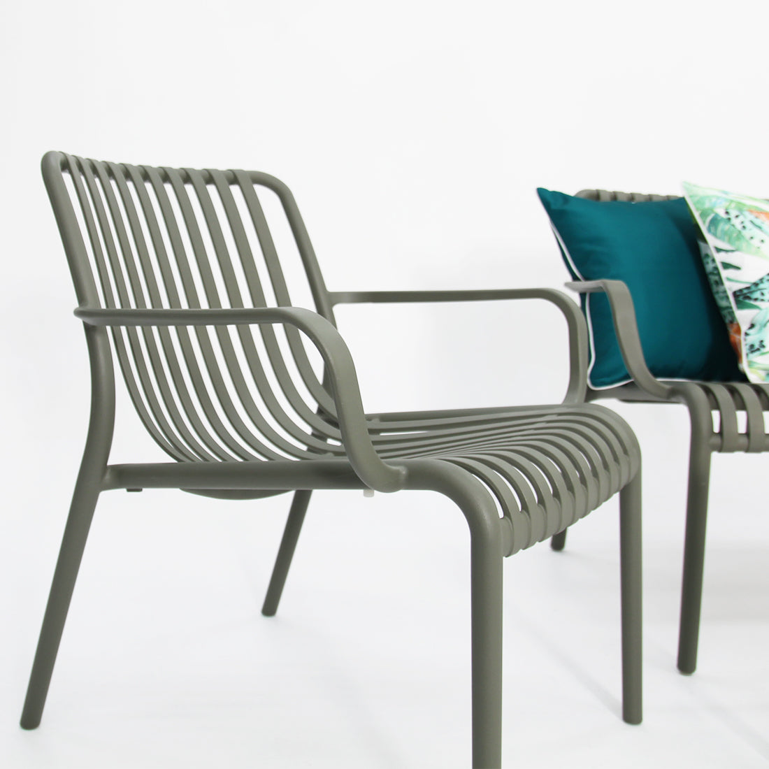 Voyage 4pc Balcony Setting - Green
