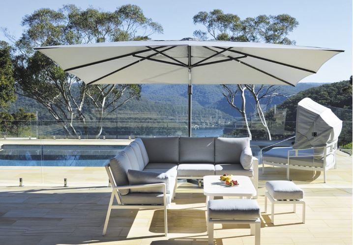 Savannah 4x3m Rectangle Umbrella