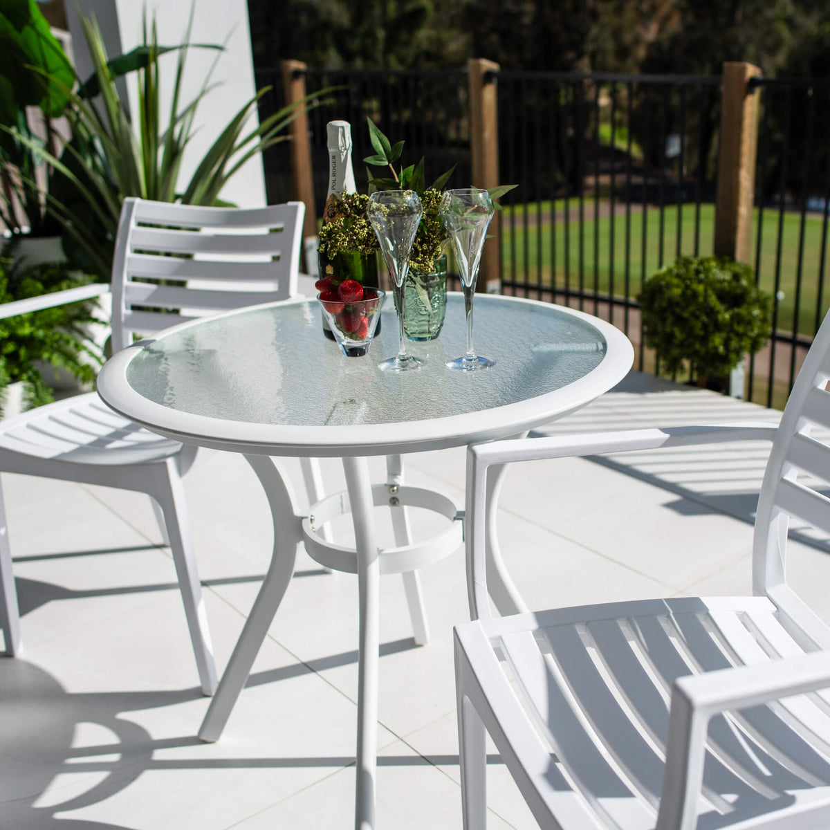 Apollo XL Coventry - 3pce - Outdoor Bistro Set