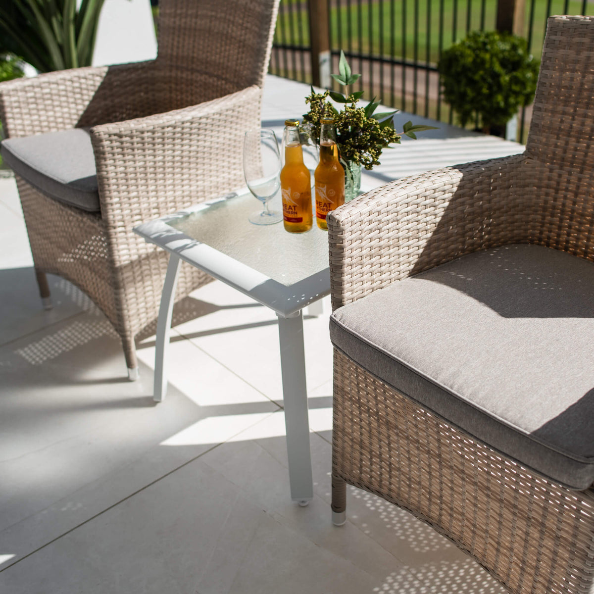 Aspen Shelby - 3pce - Outdoor Bistro Set