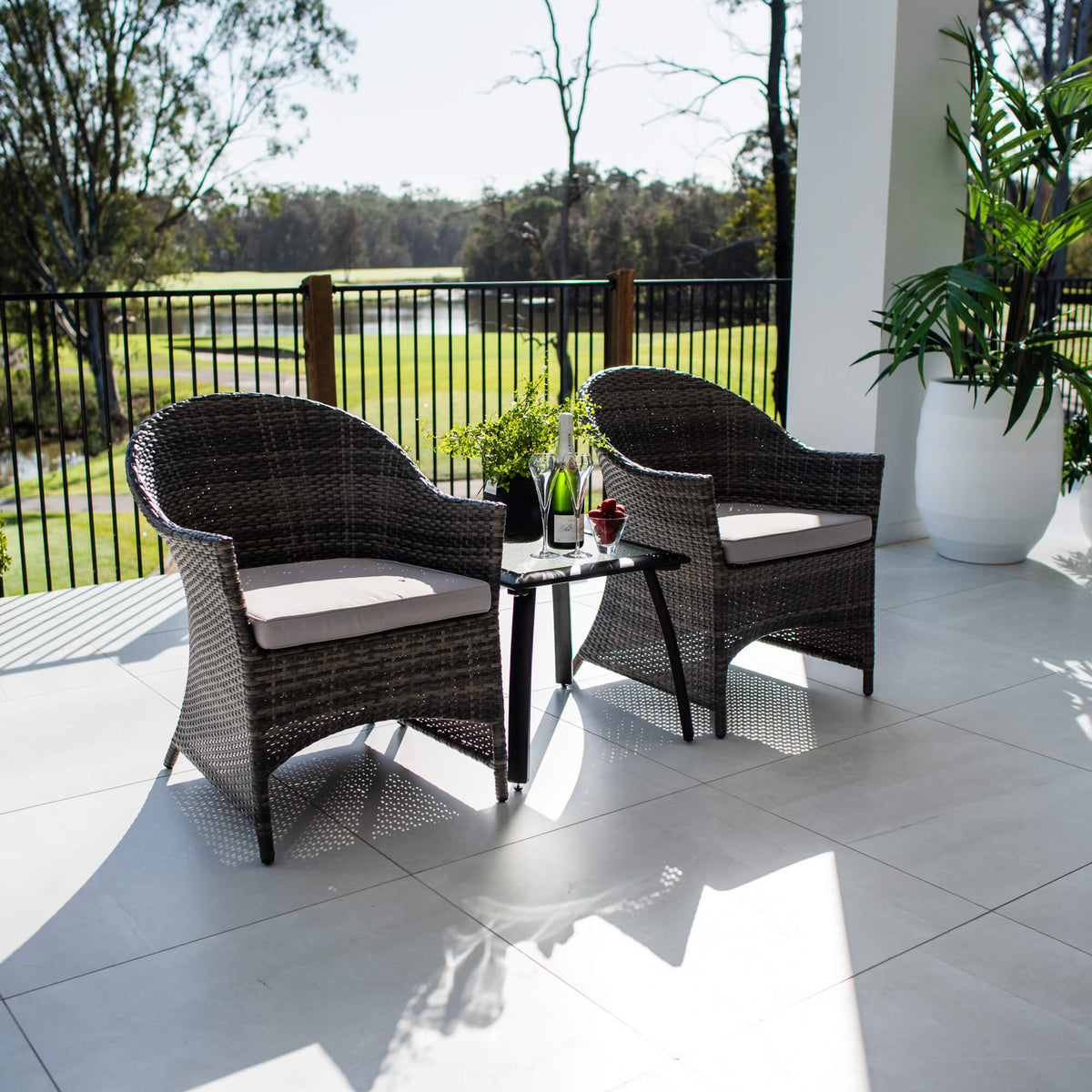 Boston Shelby - 3pce - Outdoor Bistro Set