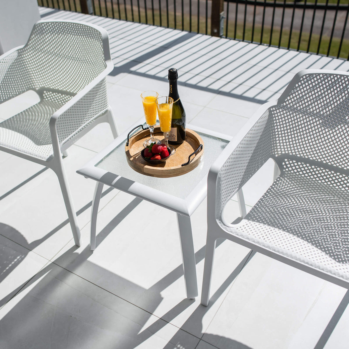Nero Shelby - 3pce - Outdoor Bistro Set