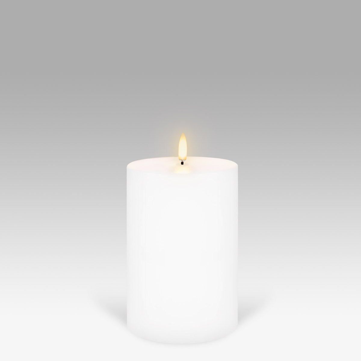 UYUNI Lighting Nordic White Pillar Candle 15.2 x 10.1cm