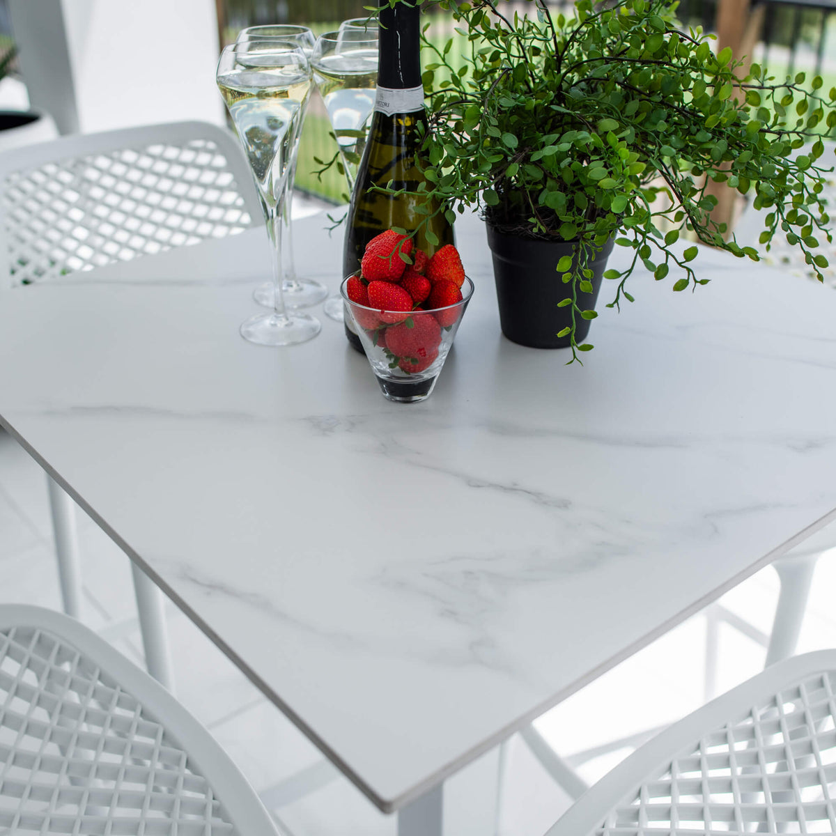 Roma 75 Lennox - 5pce (70x70) - Outdoor Bar Set
