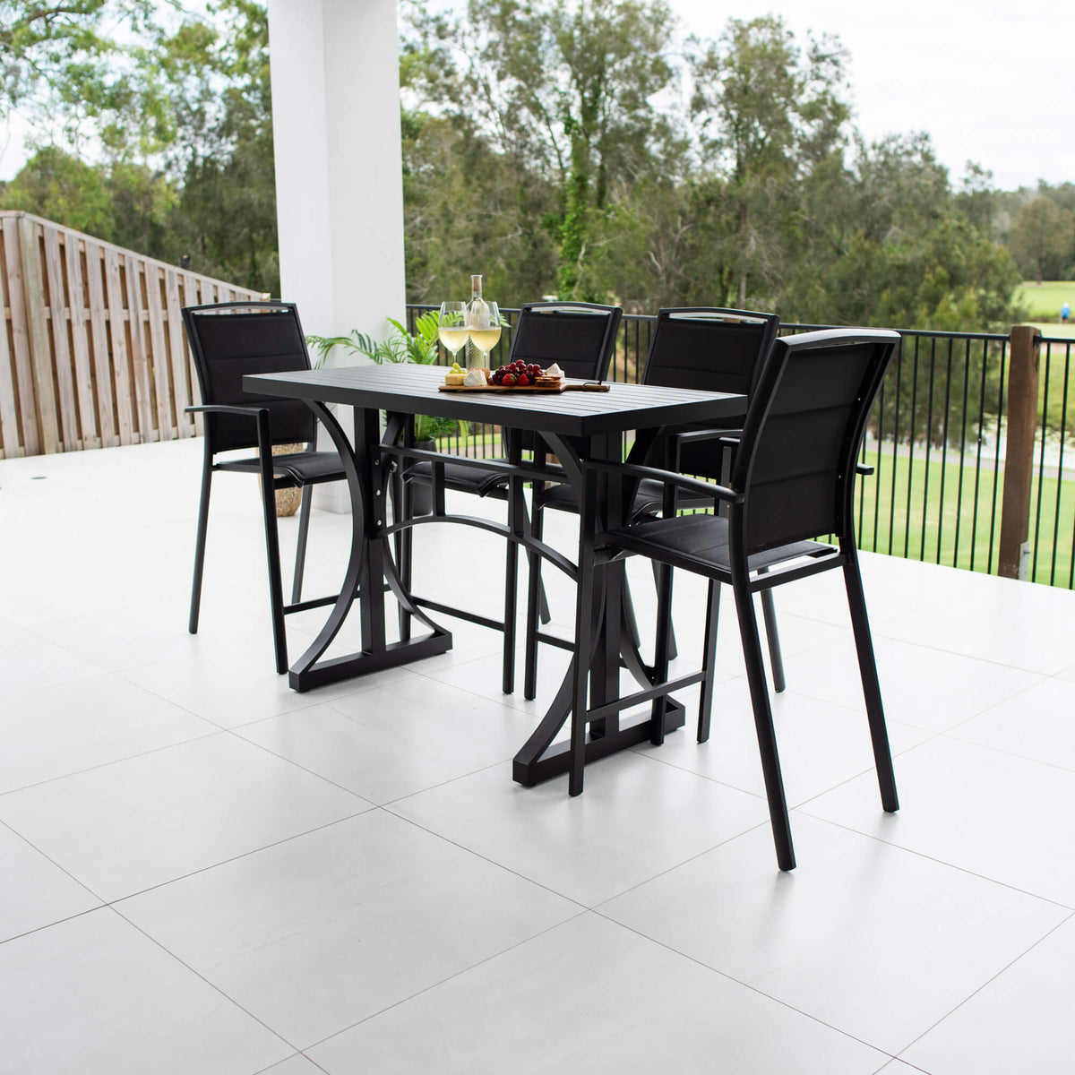 Shelby Bergen - 5pce (150x65) - Outdoor Bar Set