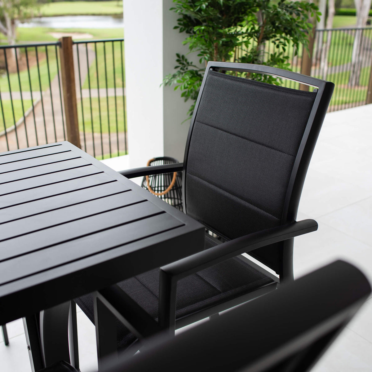 Shelby Bergen - 7pce (150x65) - Outdoor Bar Set