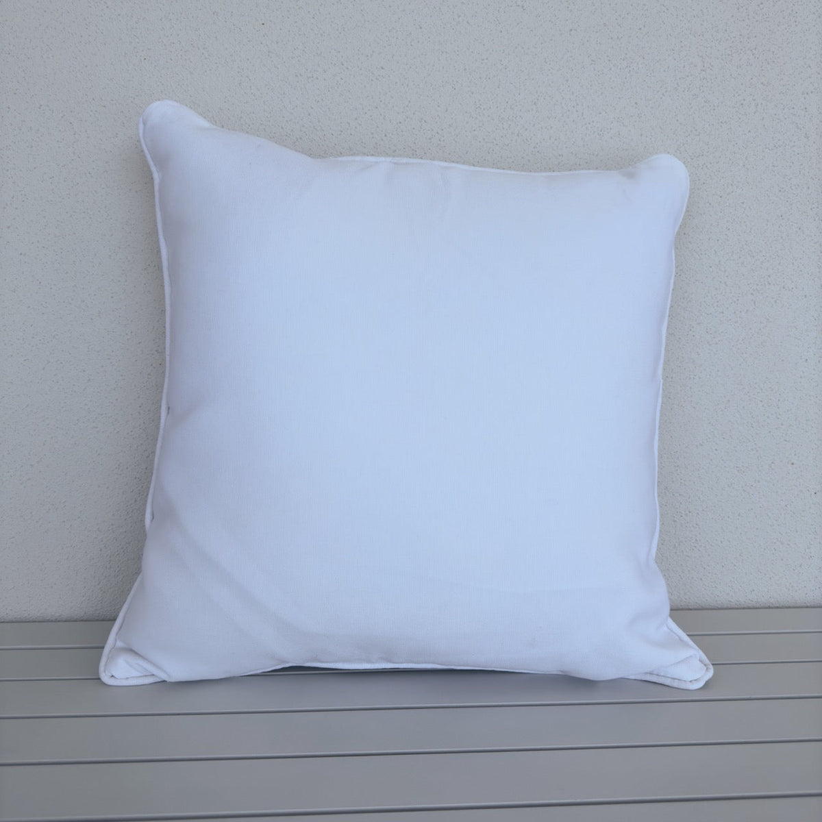 Stella Plain 45 x 45cm - Outdoor Cushion