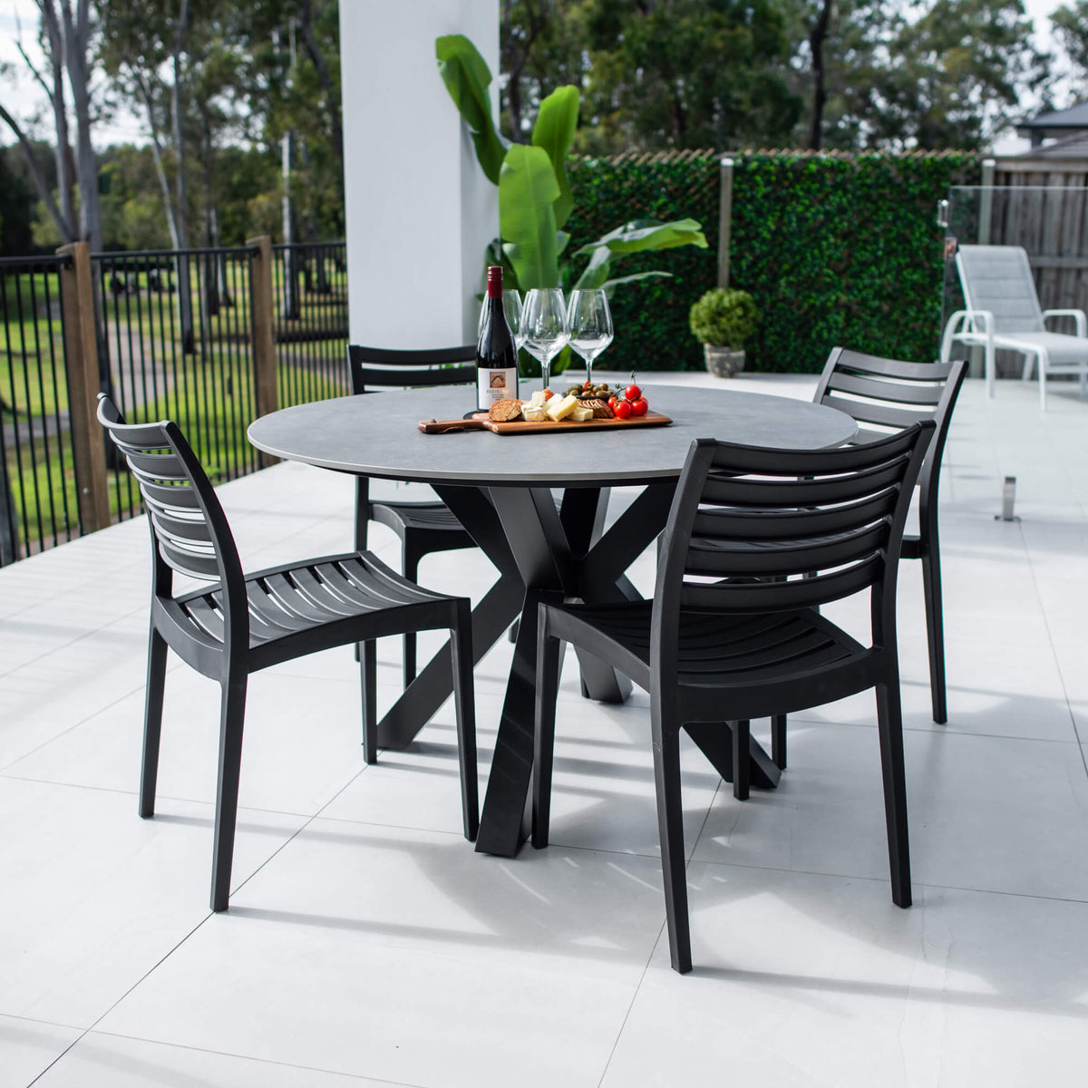 Apollo Malibu Round - 5pce (120x120) - Outdoor Dining Set