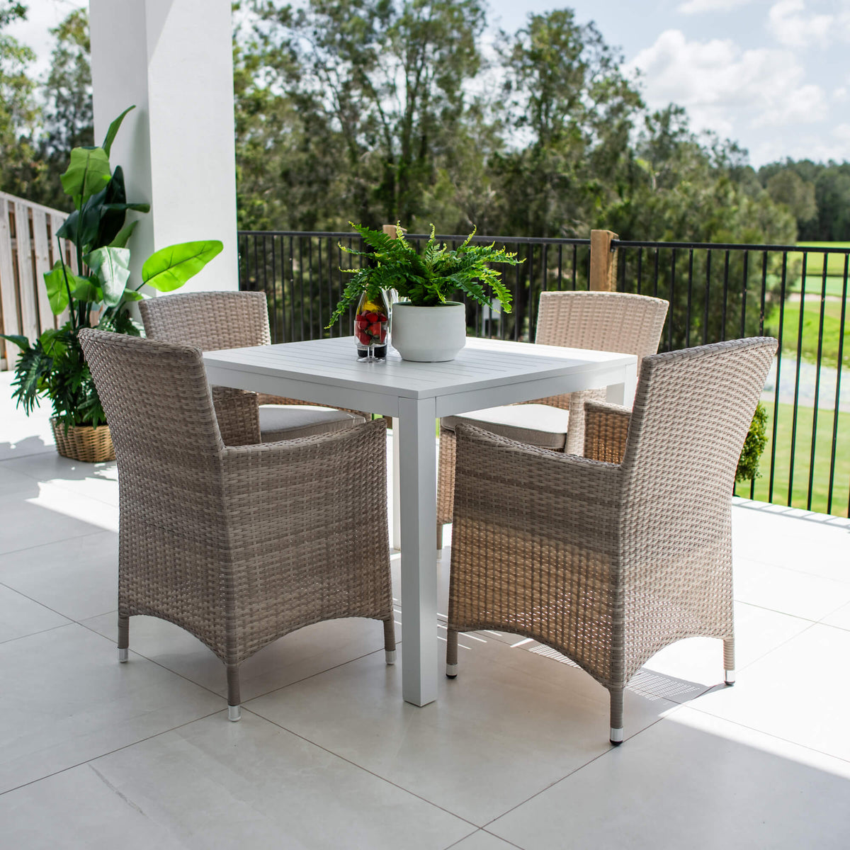 Aspen Aria - 5pce (90x90) - Outdoor Dining Set