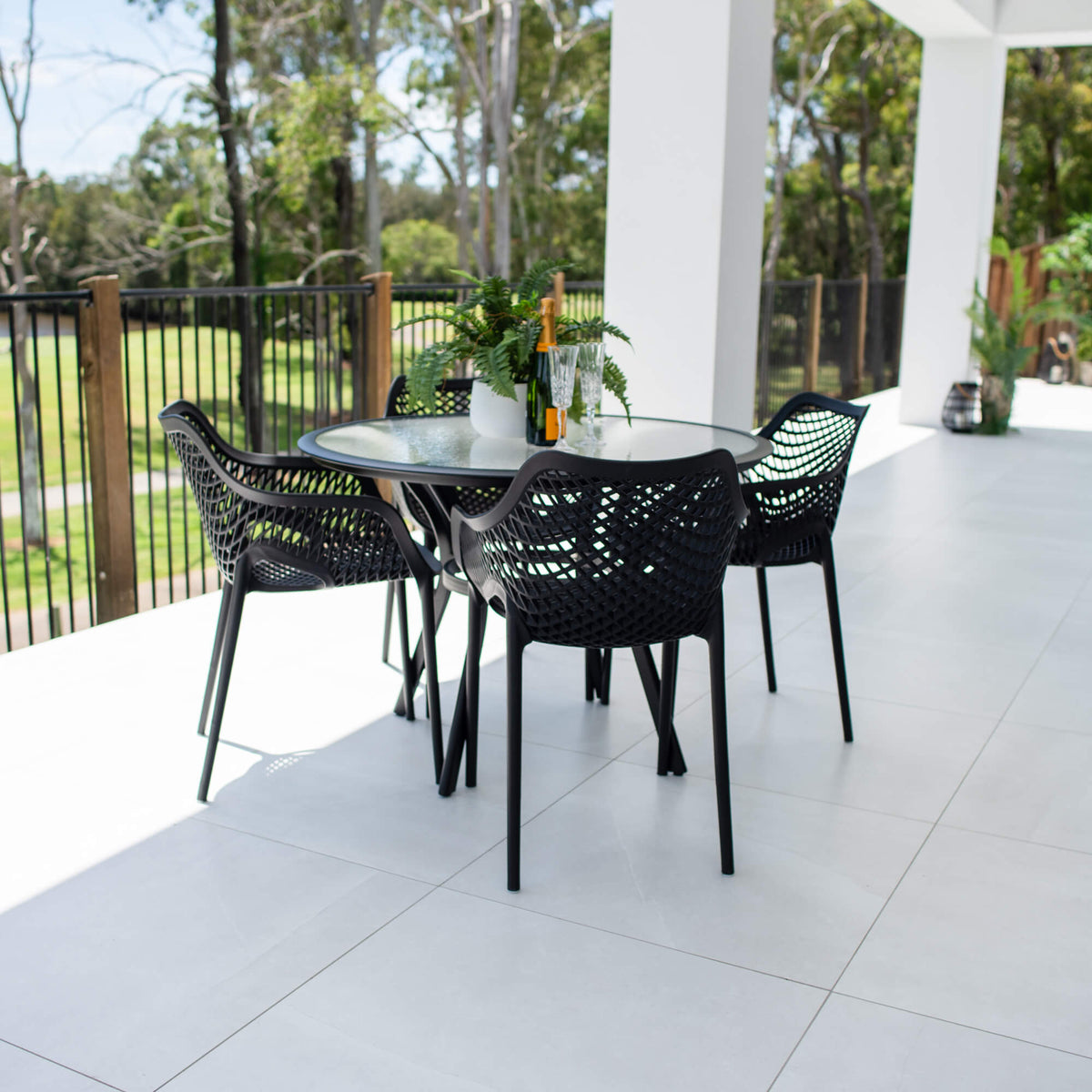 Roma XL Coventry - 5pce (105x105) - Outdoor Dining Set