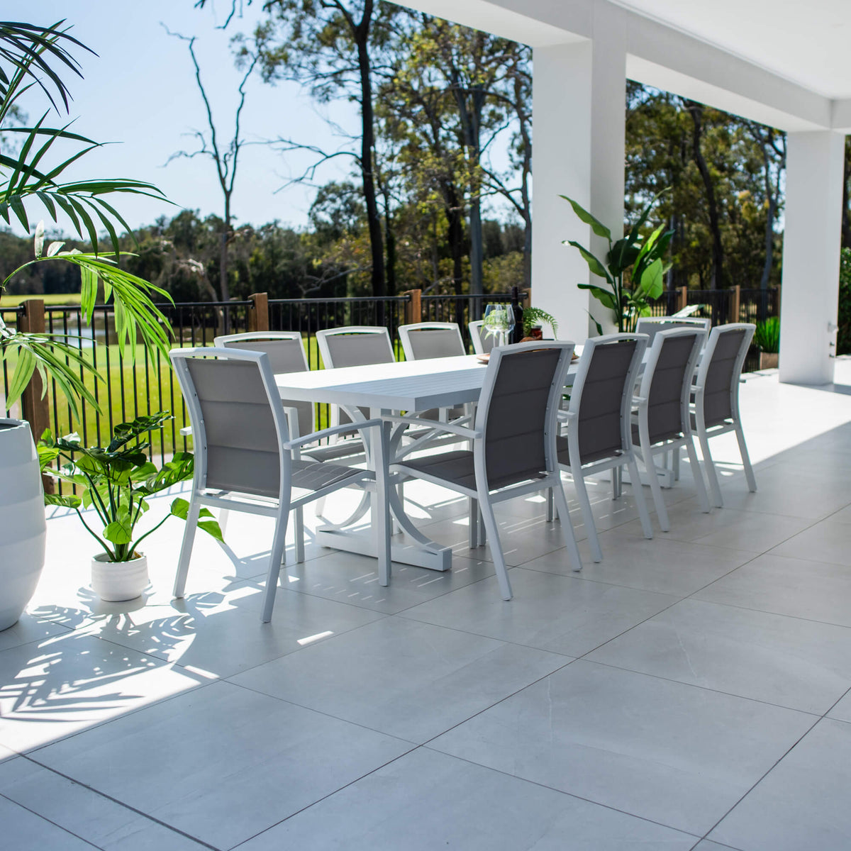 Shelby Bergen - 11pce (280x100) - Outdoor Dining Set