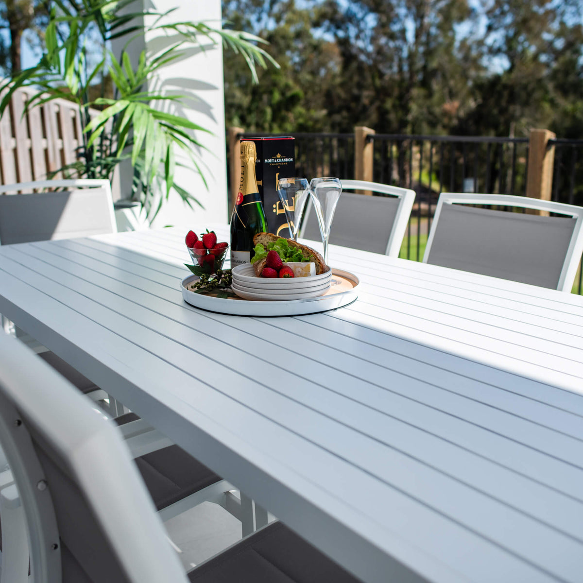 Shelby Bergen - 9pce (220x100) - Outdoor Dining Set