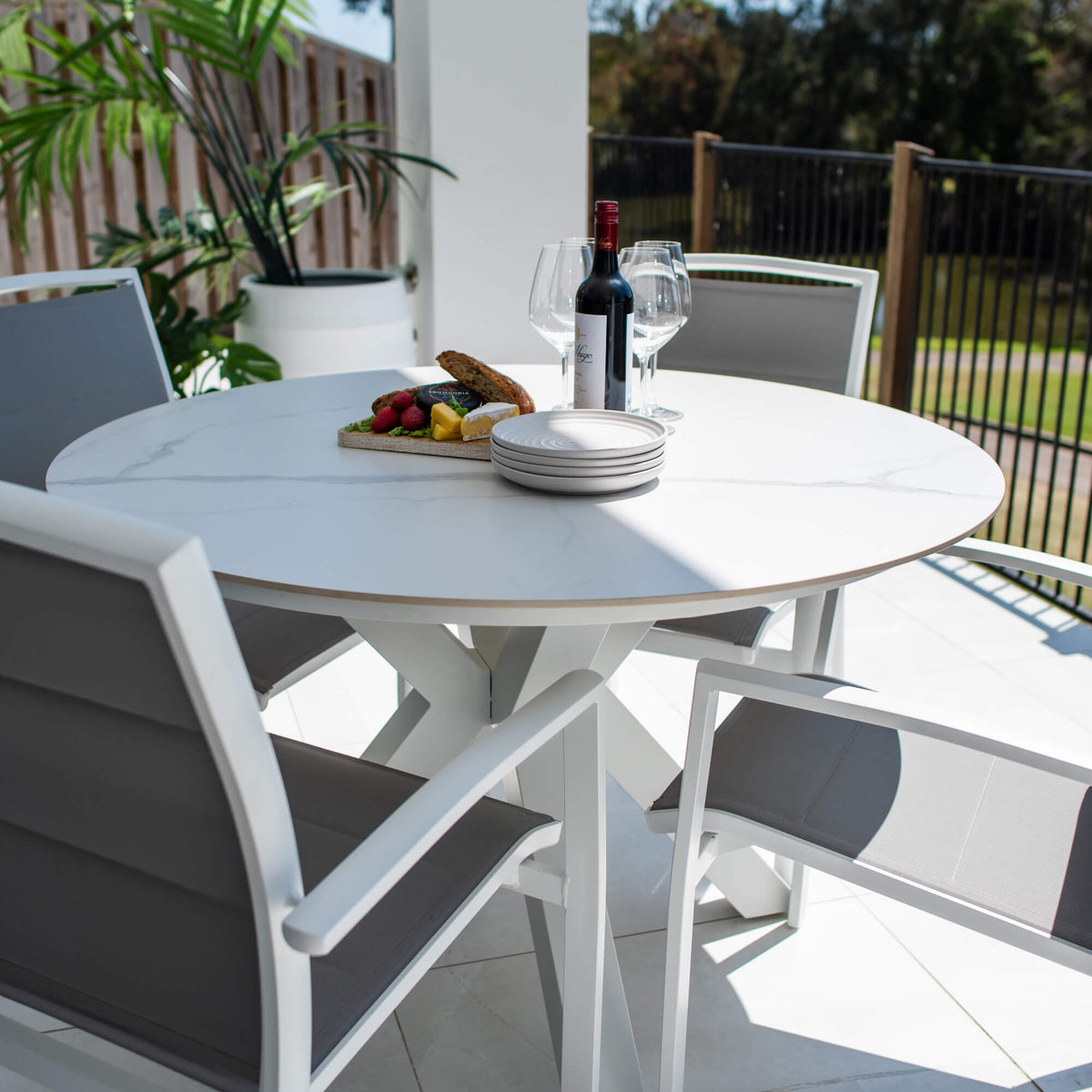 Shelby Malibu Round - 5pce (120x120) - Outdoor Dining Set