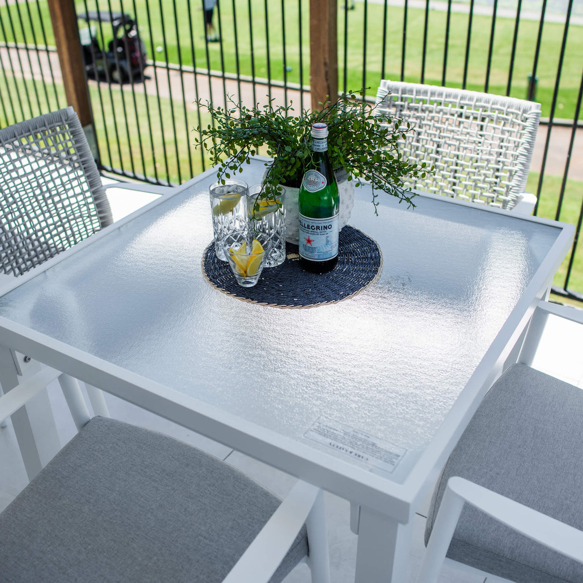 Vienna Rope Hudson - 5pce (90x90) - White/Grey Outdoor Dining Set