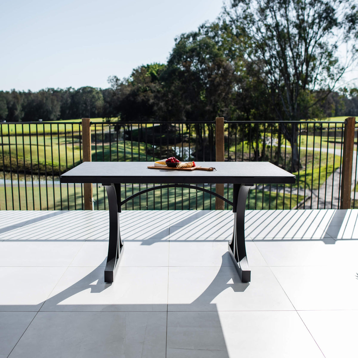 Chester Moon - (150x80) - Outdoor Dining Table