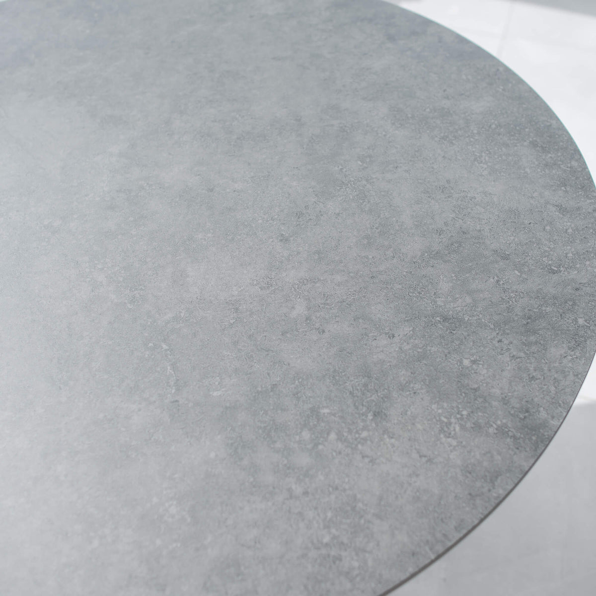 Malibu Round - (120x120) - Outdoor Dining Table
