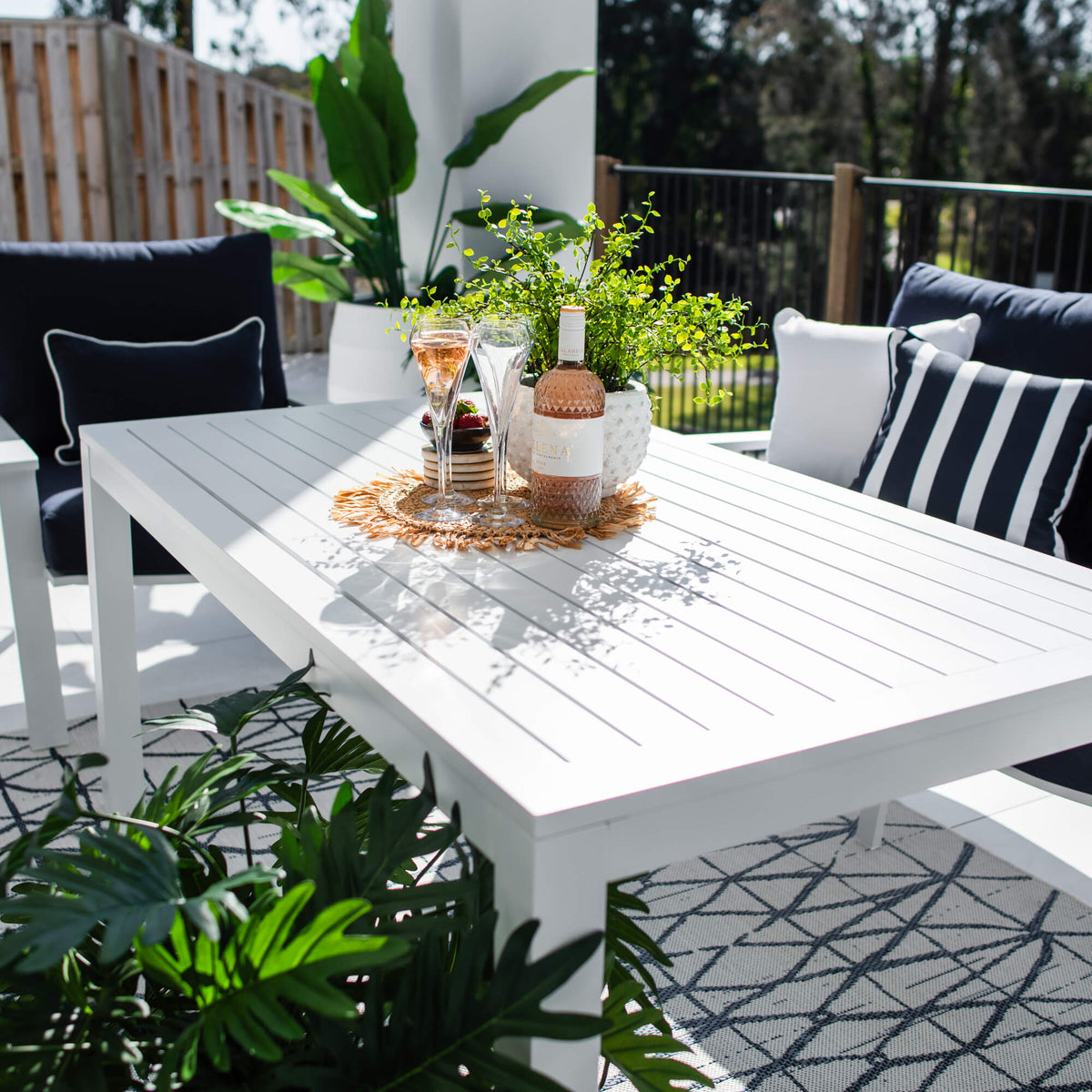 Bermuda 2 Low Dining - 4pce - Outdoor Lounge Setting