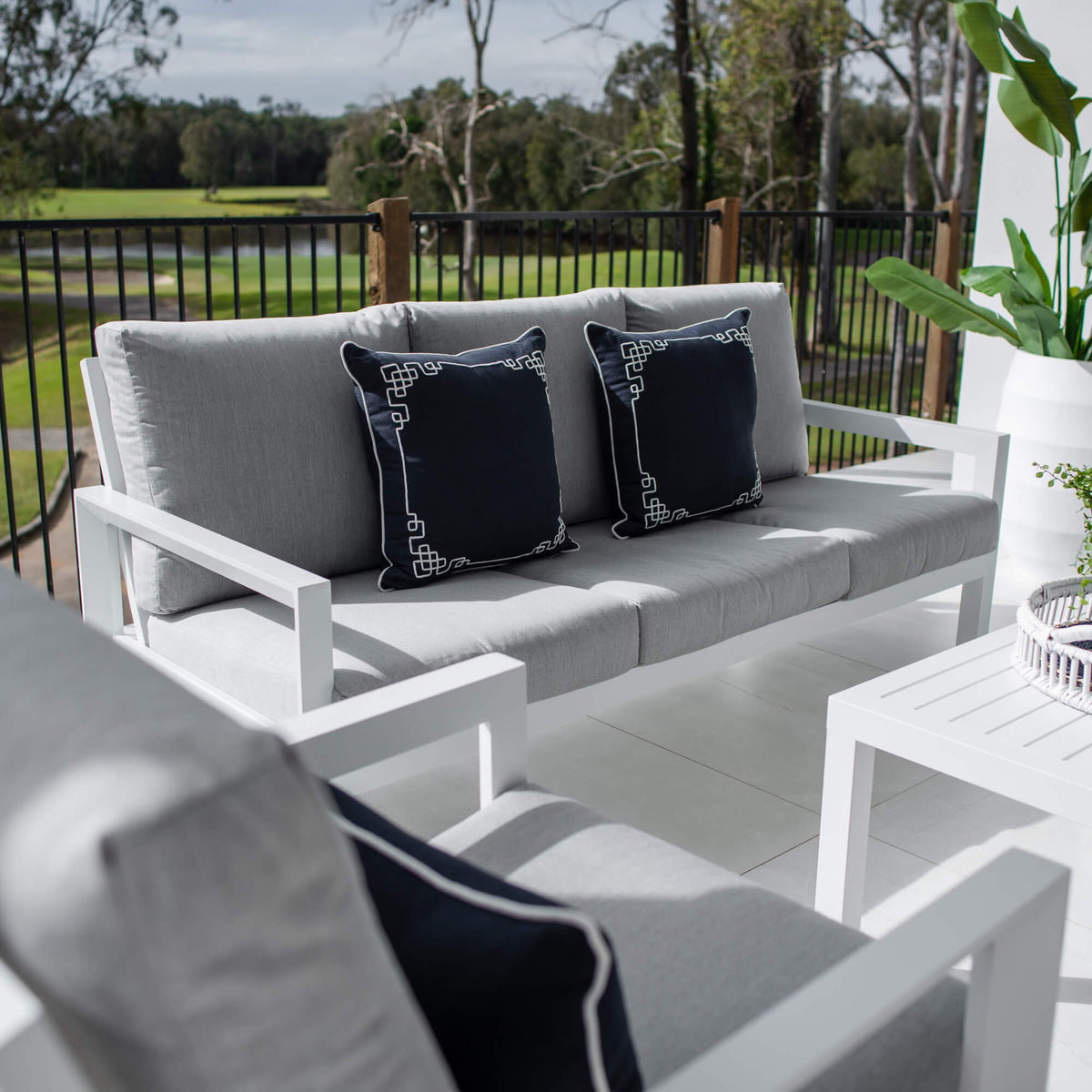 Taylah Swivel 3 - 4pce - Outdoor Lounge Setting