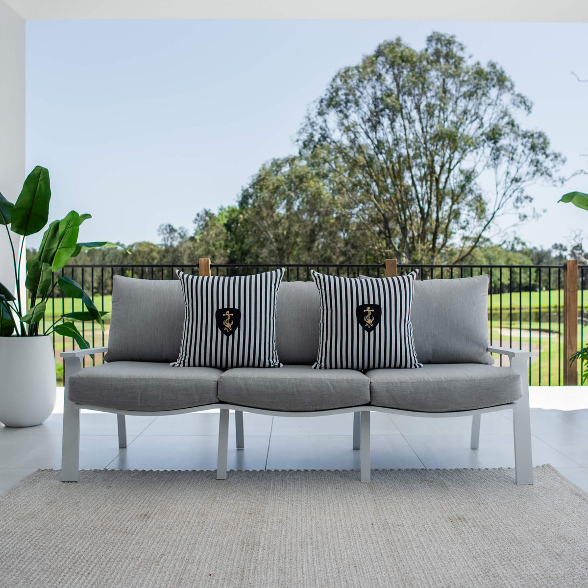 Bermuda 3 Seater - Outdoor Lounge