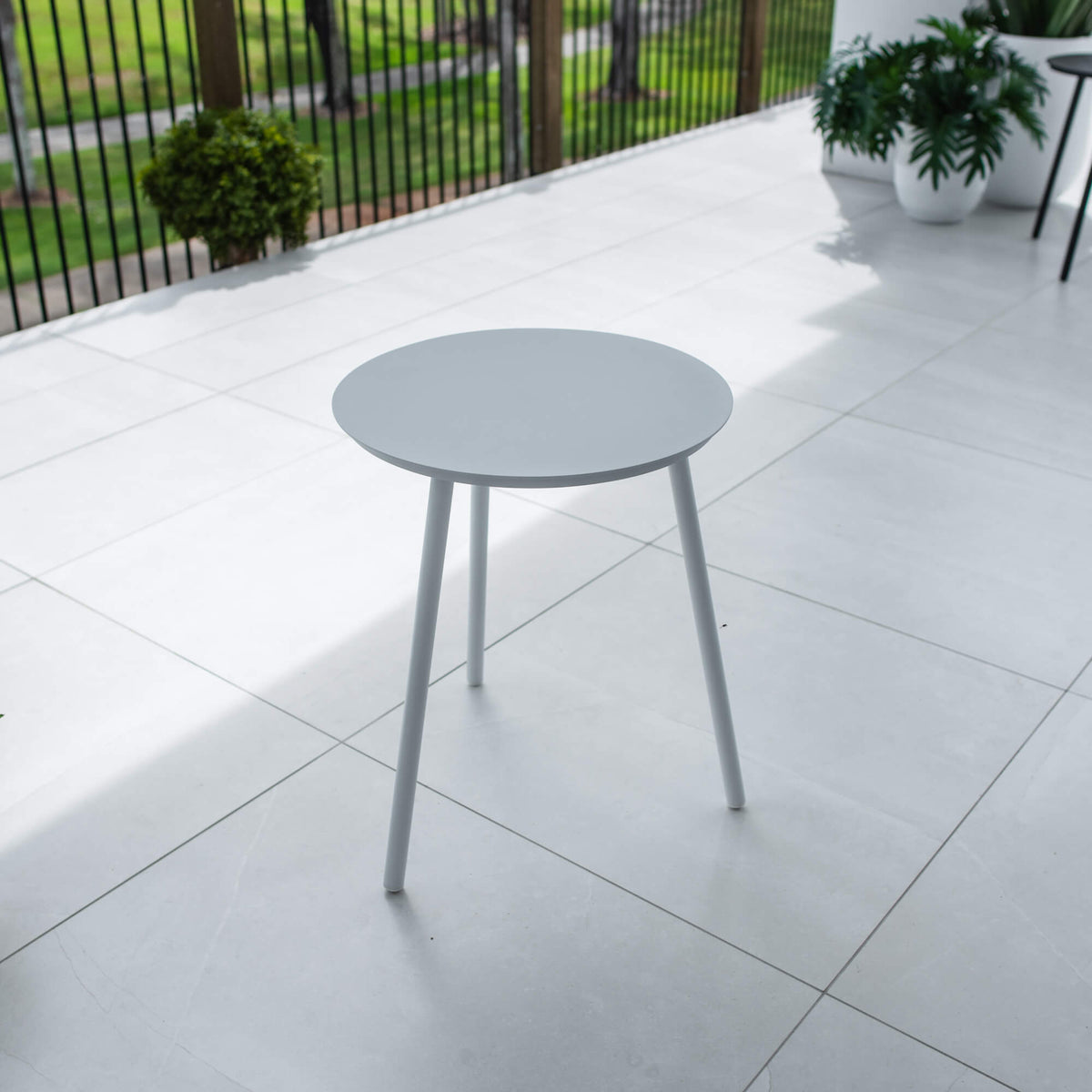 Round - Outdoor Side Table