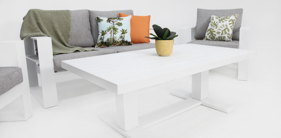 Hayman Holste 211 Lounge Setting - White