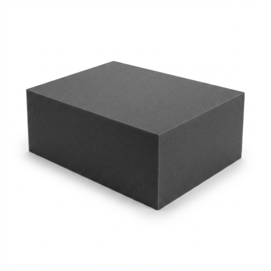 Cover 7pc Dining Setting — studio view