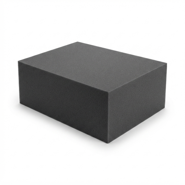 Cover 7pc Dining Setting — studio view