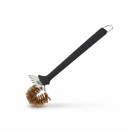 Coleman Palmyra Twisted Bristle Brush — studio view