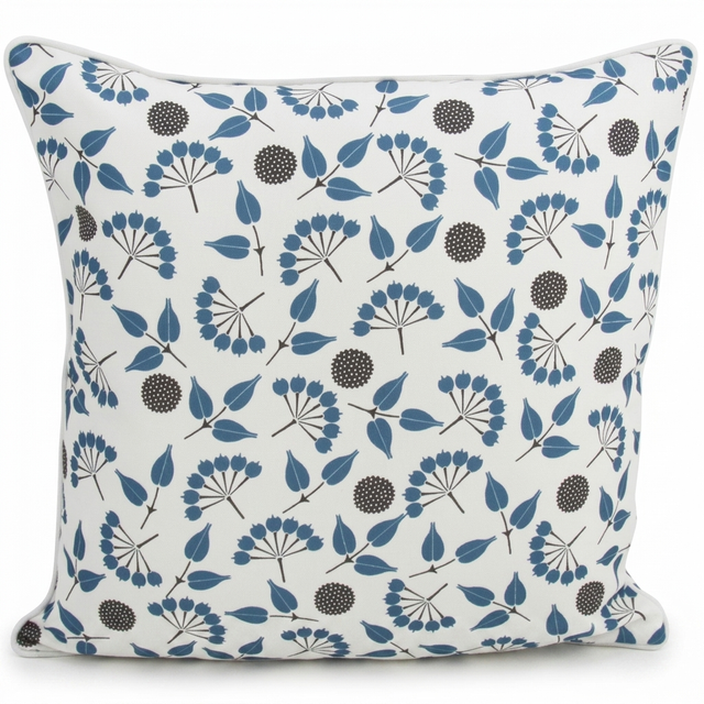 Popcorn Blue 45x45cm Outdoor Cushion — studio view