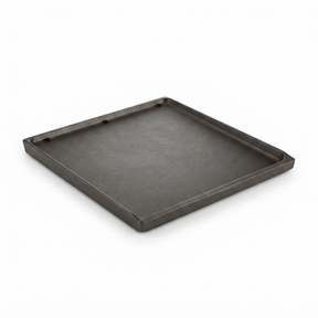 Rogue 425 Cast Griddle Plate — studio view