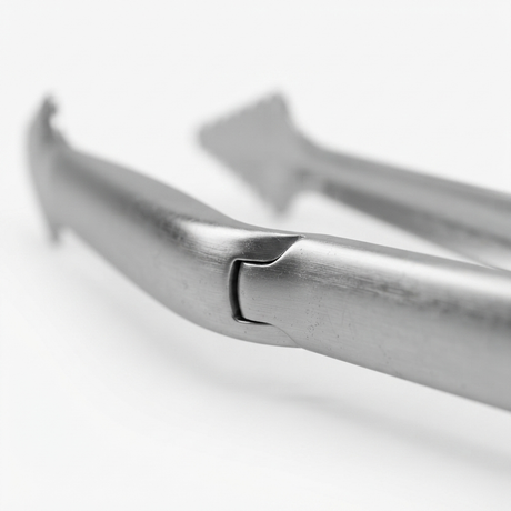 17" BBQ Tongs — detail close-up