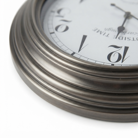 Outdoor Water Resistant Clock - Scarborough 58cm — detail close-up