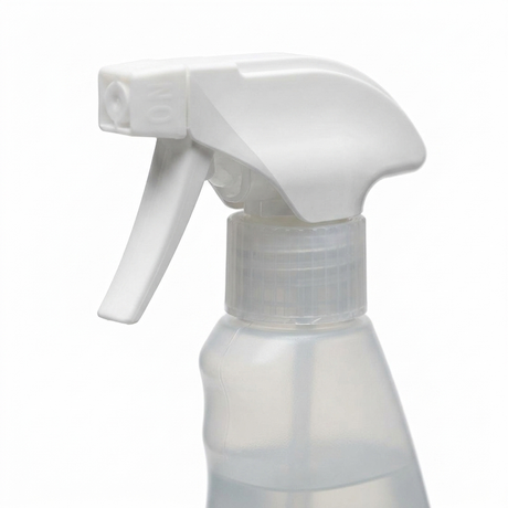 Golden Care Cleaner 750ML — detail close-up