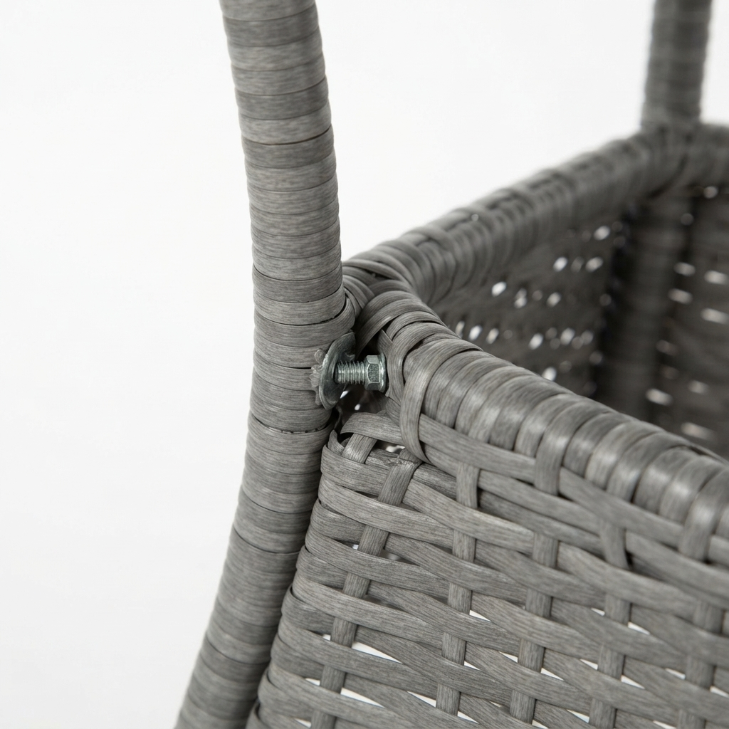 Idris Table — detail close-up