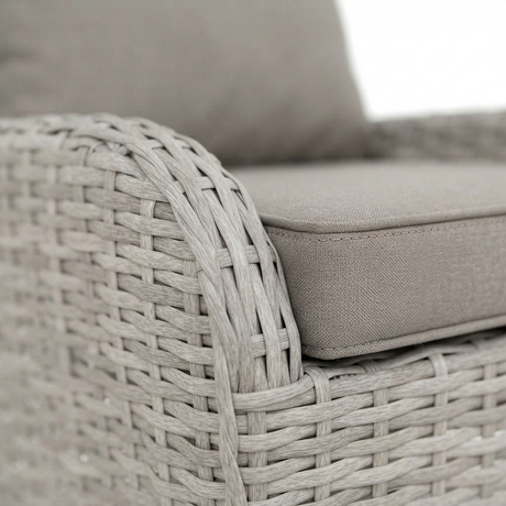 Hampshire Wicker Lounge Set — detail close-up