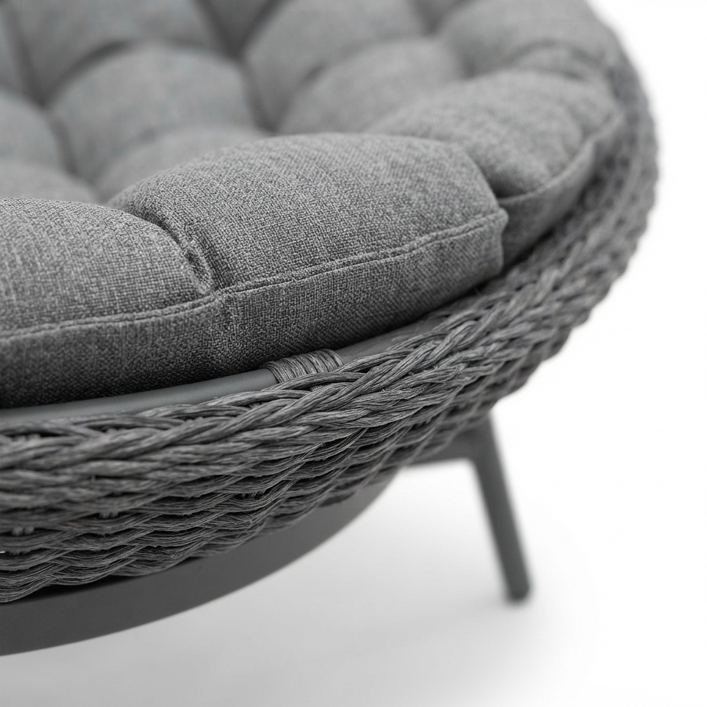 Terran Papasan Daybed — detail close-up