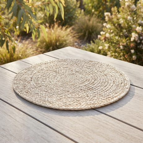 Willow Placemat Each — outdoor setting
