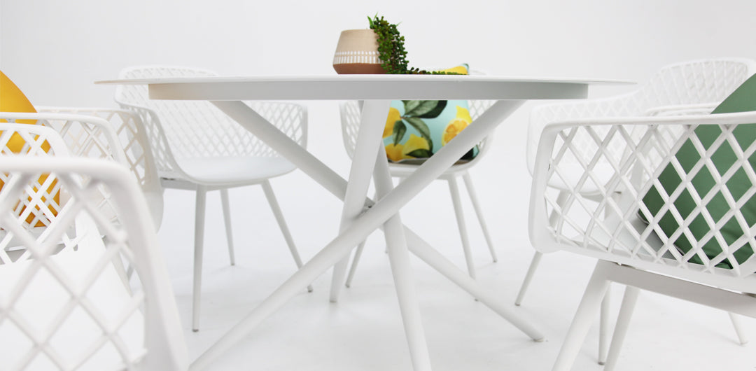 Persia Java Round 7pc Dining Setting - White