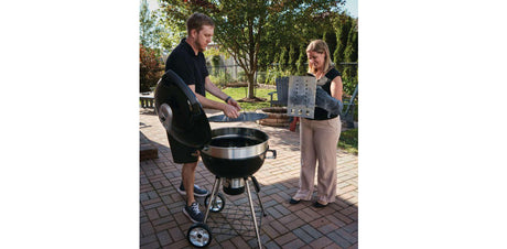 Napoleon Pro Charcoal Leg BBQ