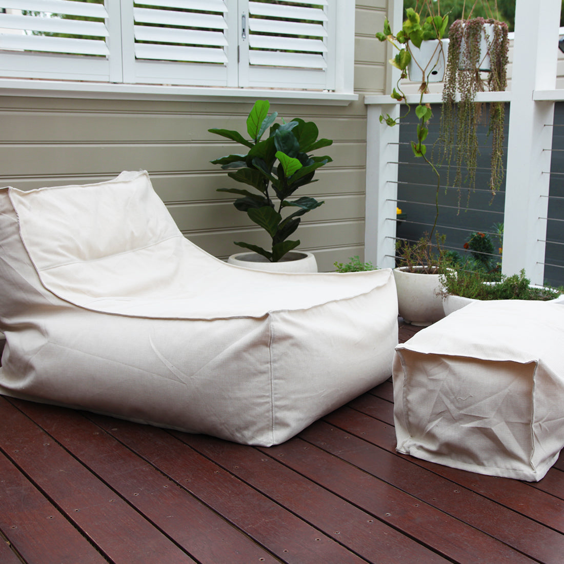Superior Lounger and Square Pouf Beige